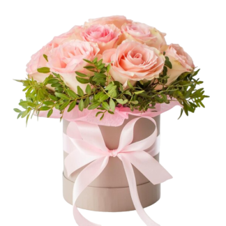 25 pink roses in a hatbox | Flower Delivery Verbilki